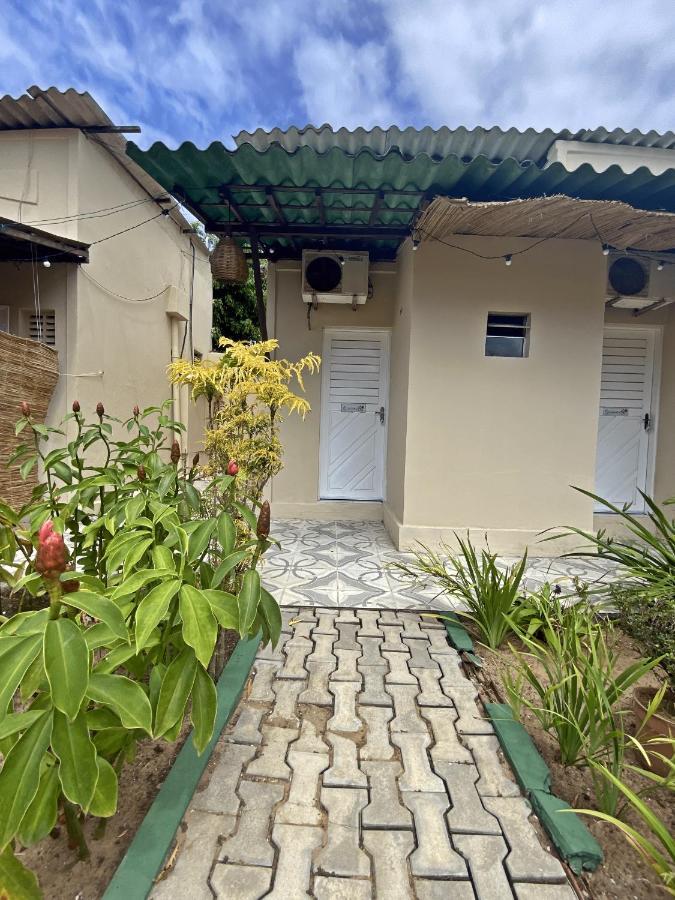 Free! Hostel Vila Praia de Pipa Esterno foto